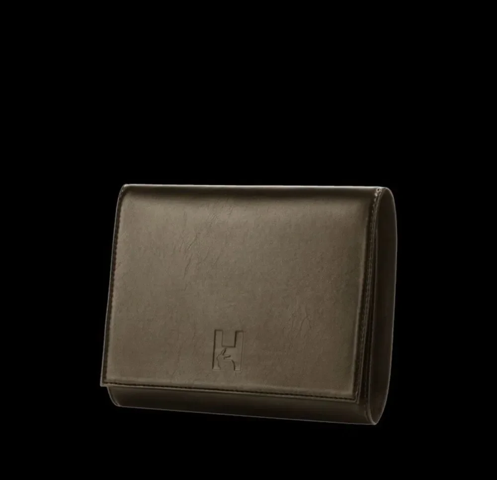 Hourglass retail $340